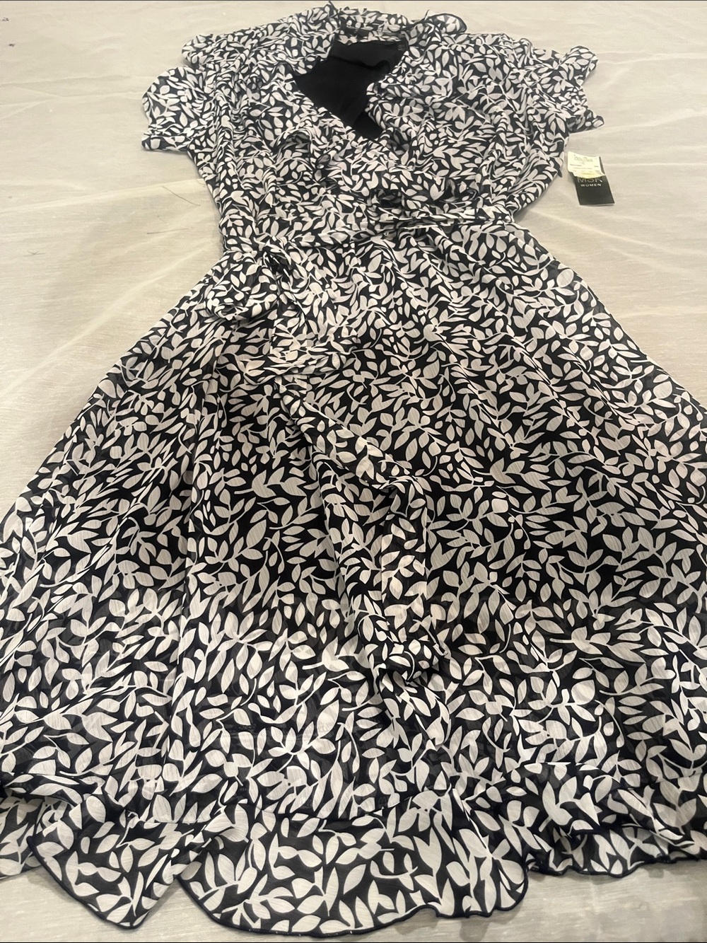 MSK Navy & White Leaf-Print Dress  with belt- Women's 20W